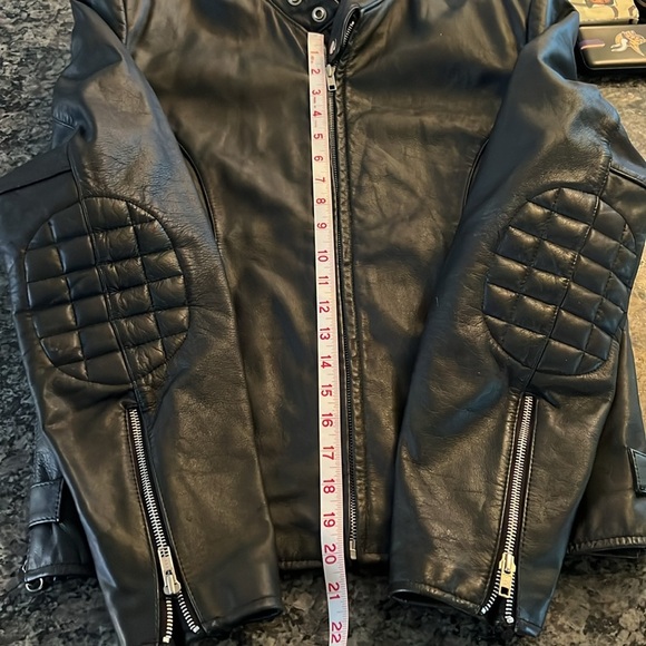 Leather riding Jacket - Picture 16 of 17